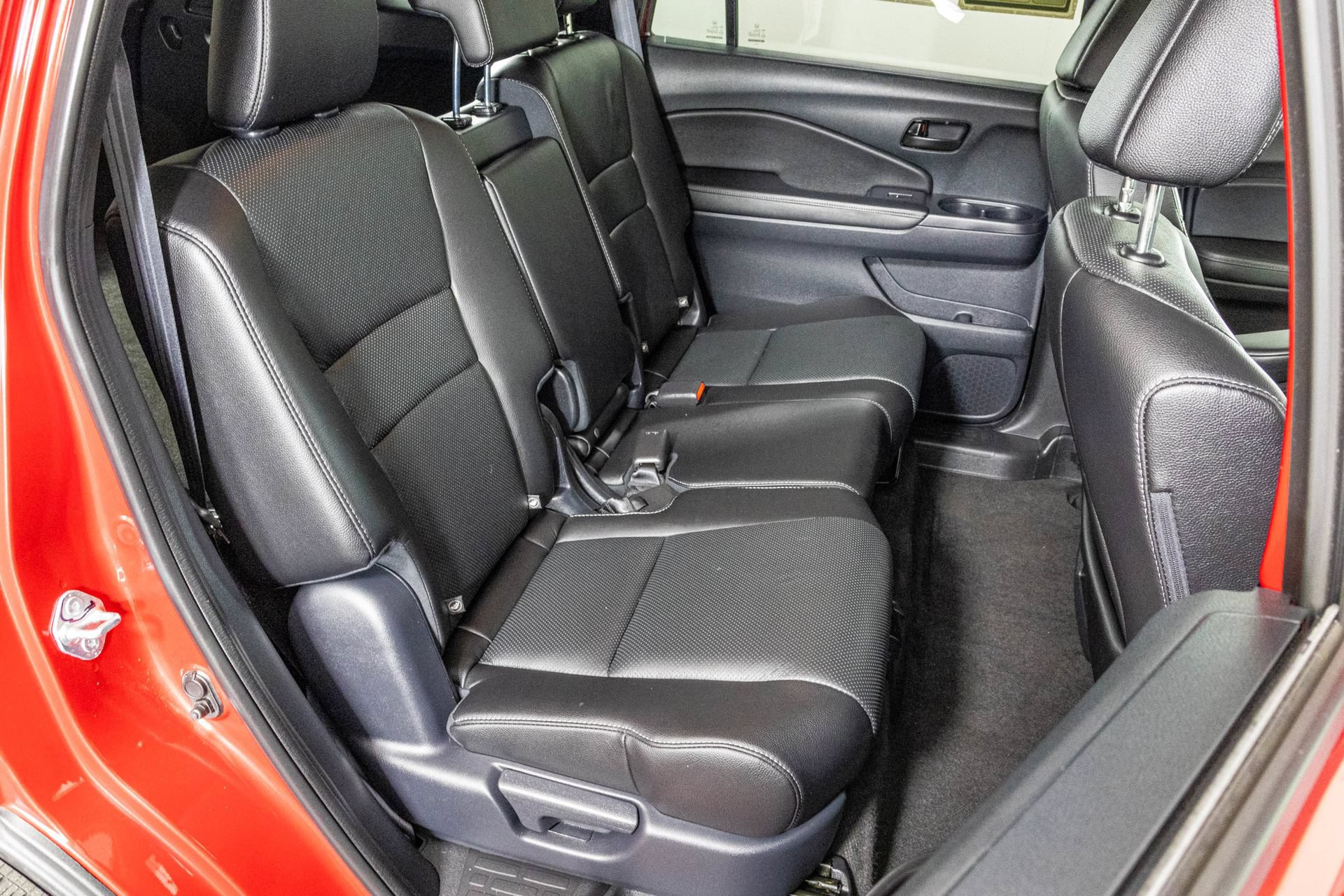 Used 2023 Honda Passport EX-L image 43