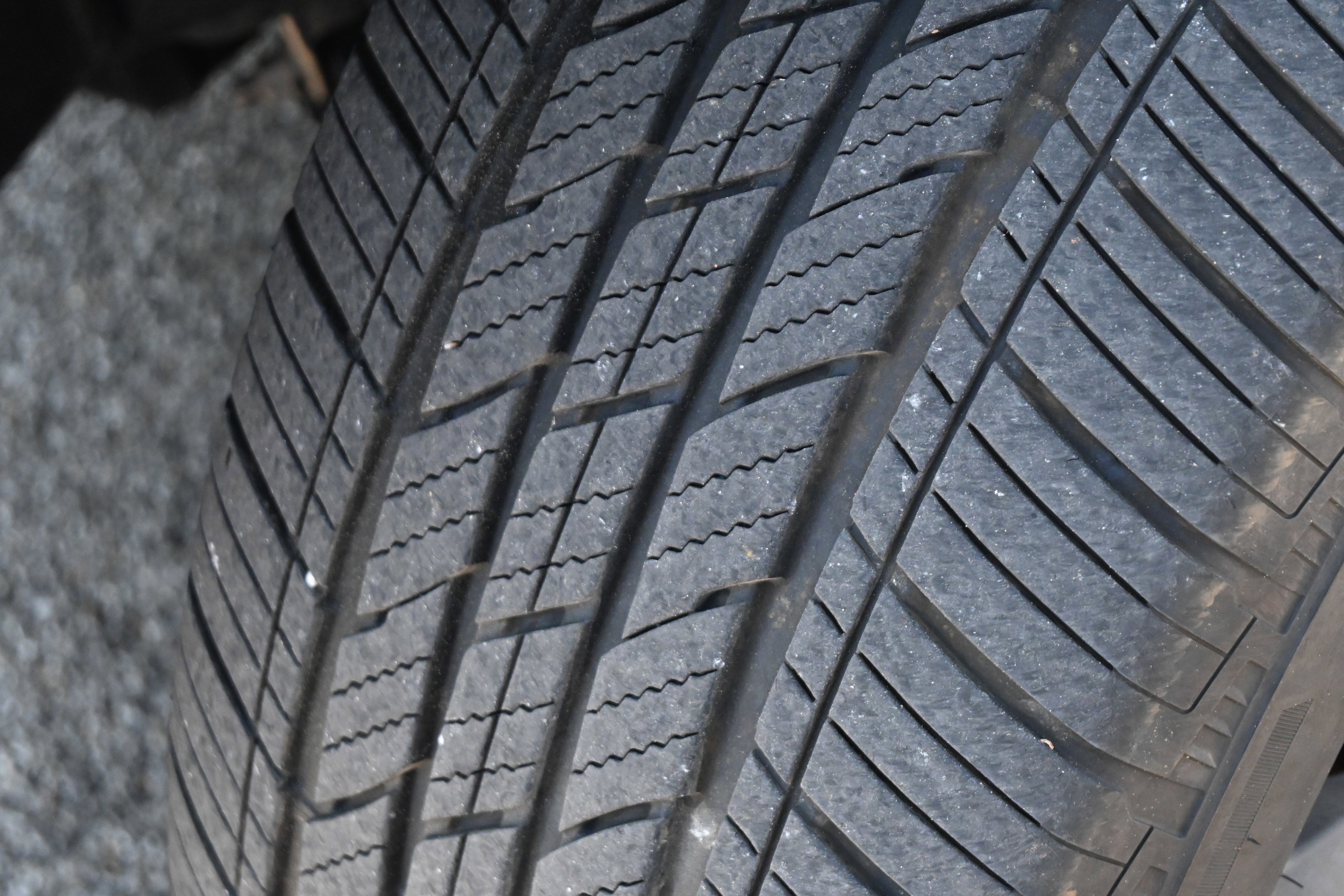 Used 2025 INFINITI QX80 Sensory AWD/4WD image 12