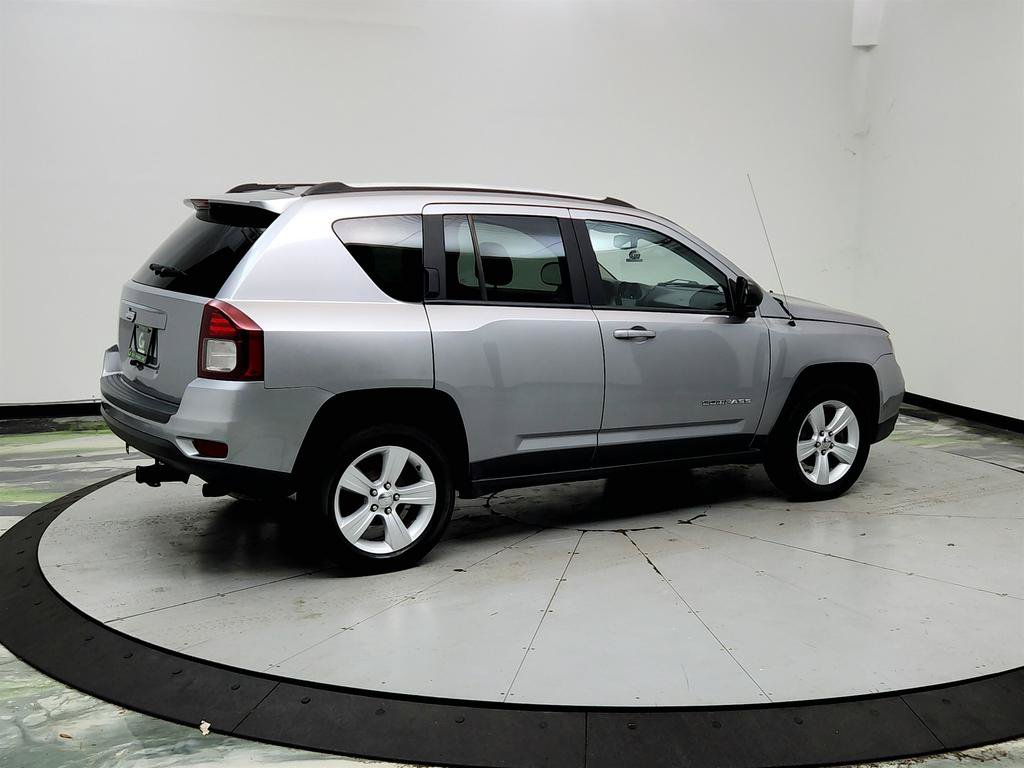 Used 2017 Jeep Compass Sport w/ Power Value Group FWD image 5