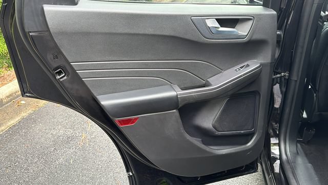 Certified 2024 Ford Escape Platinum AWD/4WD image 24
