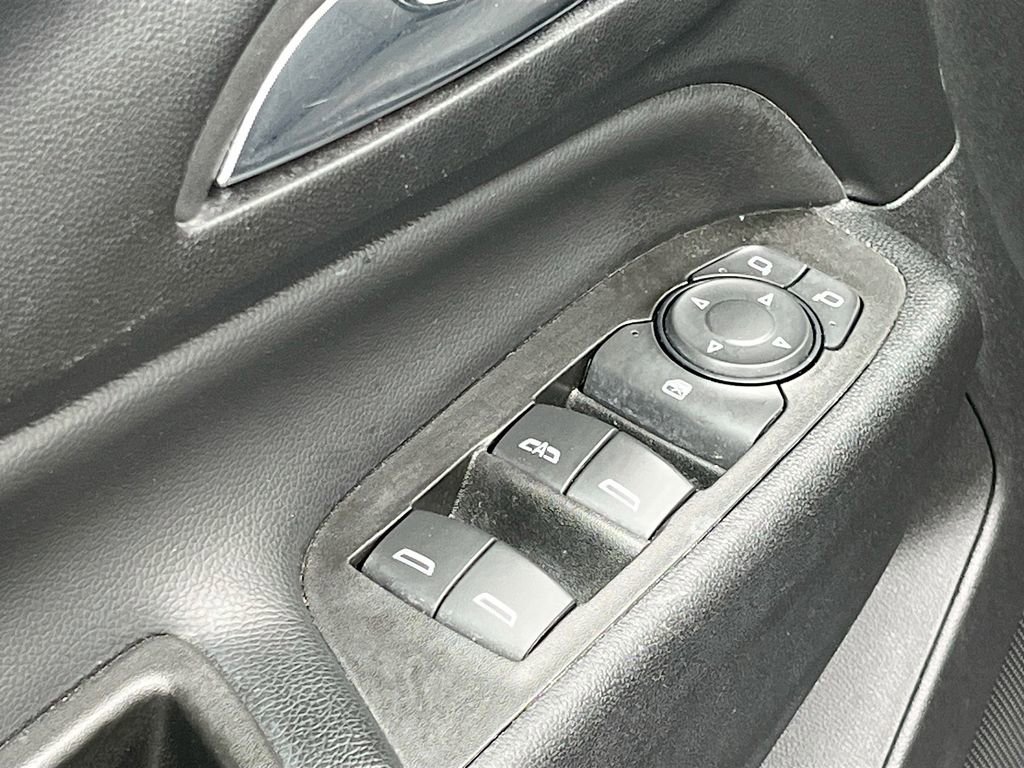 Used 2023 Chevrolet Equinox LT image 17