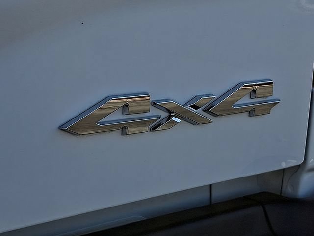 Used 2023 RAM 3500 Tradesman w/ Chrome Appearance Group AWD/4WD image 31