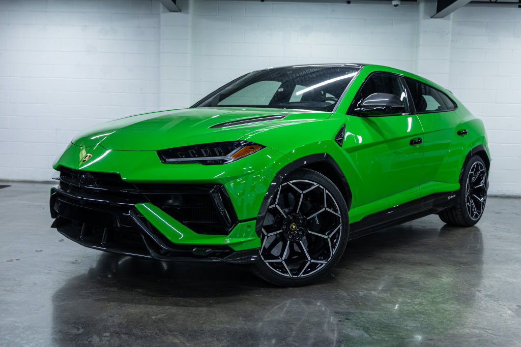 Used 2023 Lamborghini Urus Performante AWD/4WD image 7