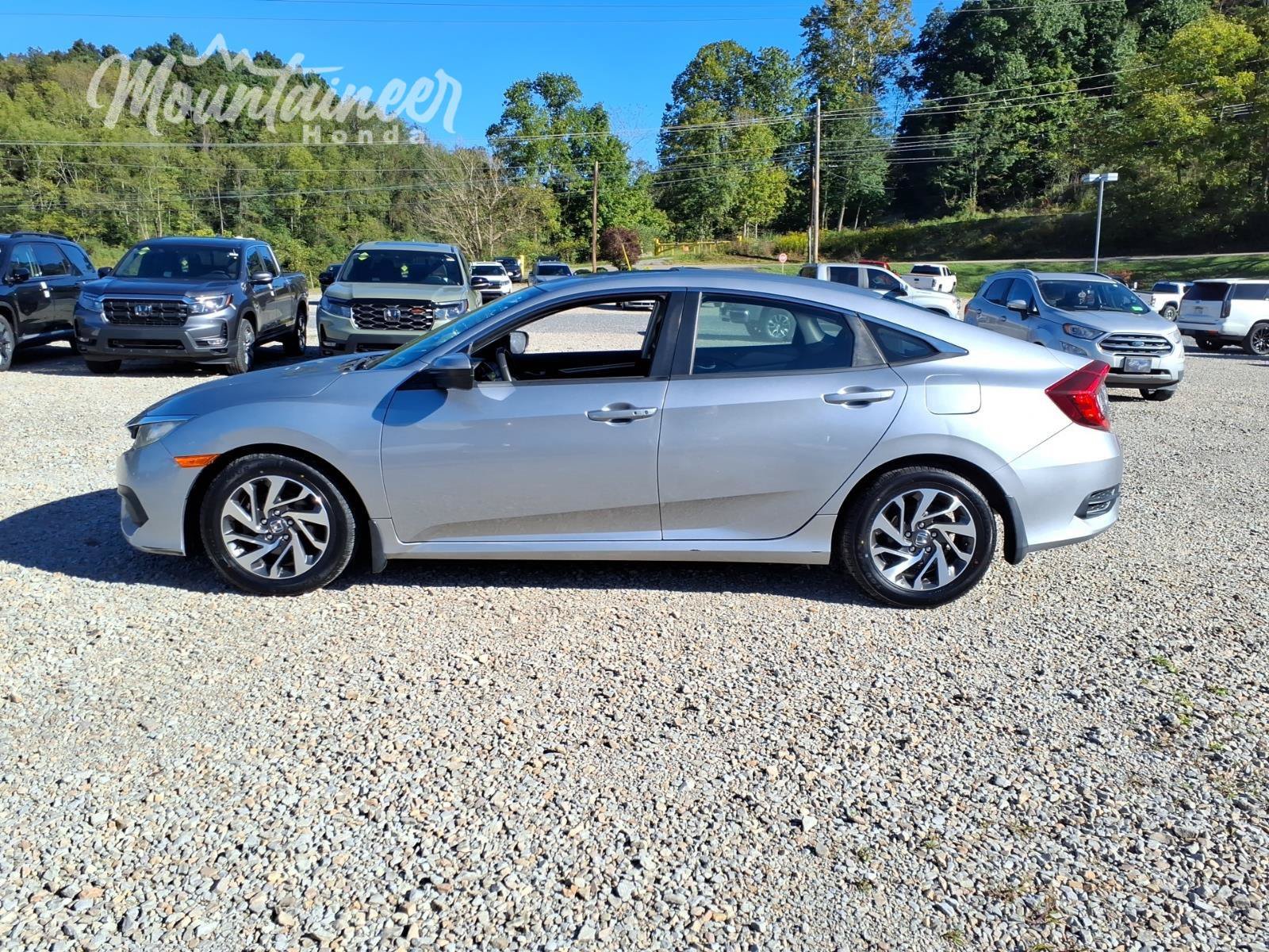 Used 2016 Honda Civic EX image 8