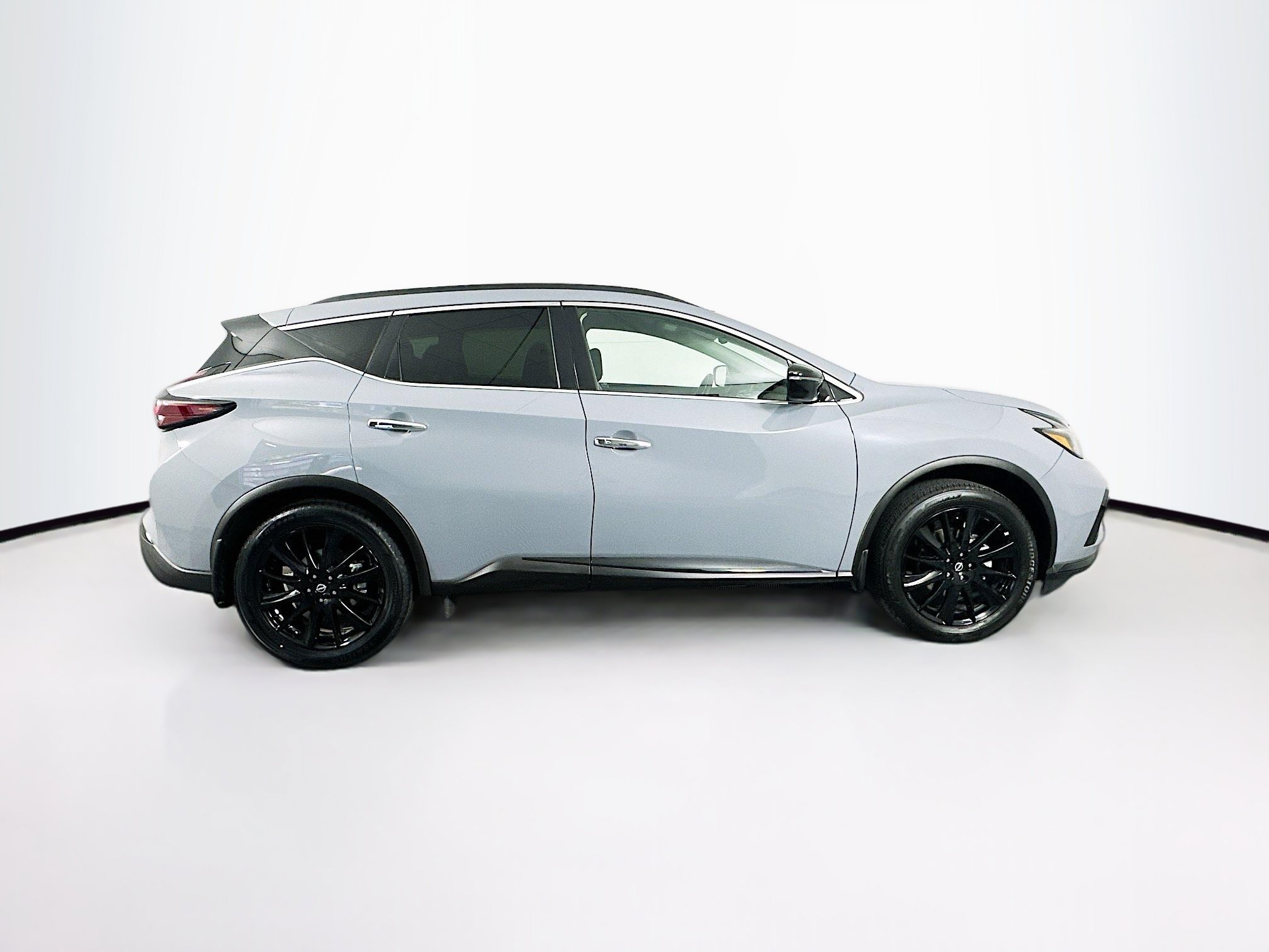 Used 2024 Nissan Murano SV w/ SV Midnight Edition Package AWD/4WD image 10