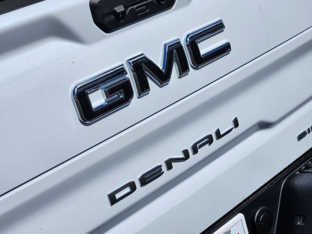 New 2026 GMC Sierra 1500 Denali Ultimate image 10