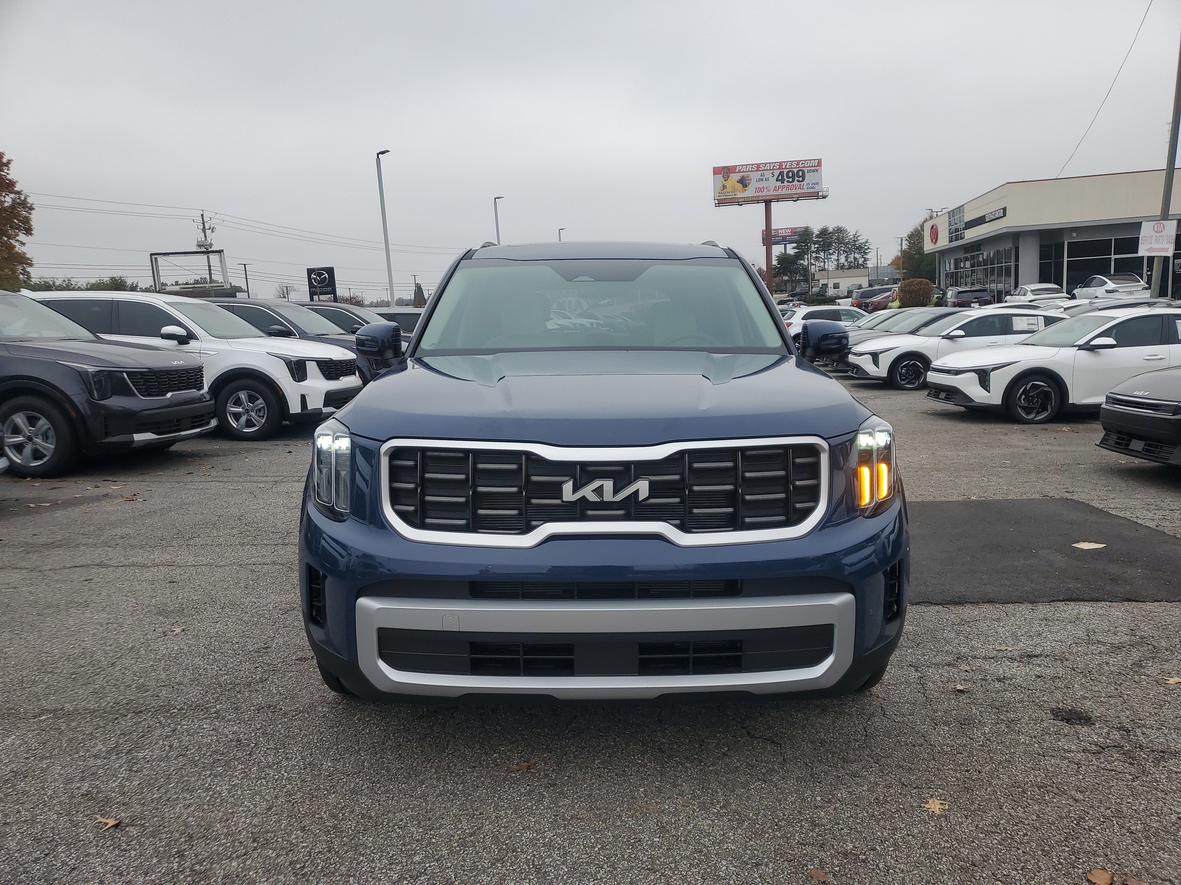 New 2025 Kia Telluride S image 2