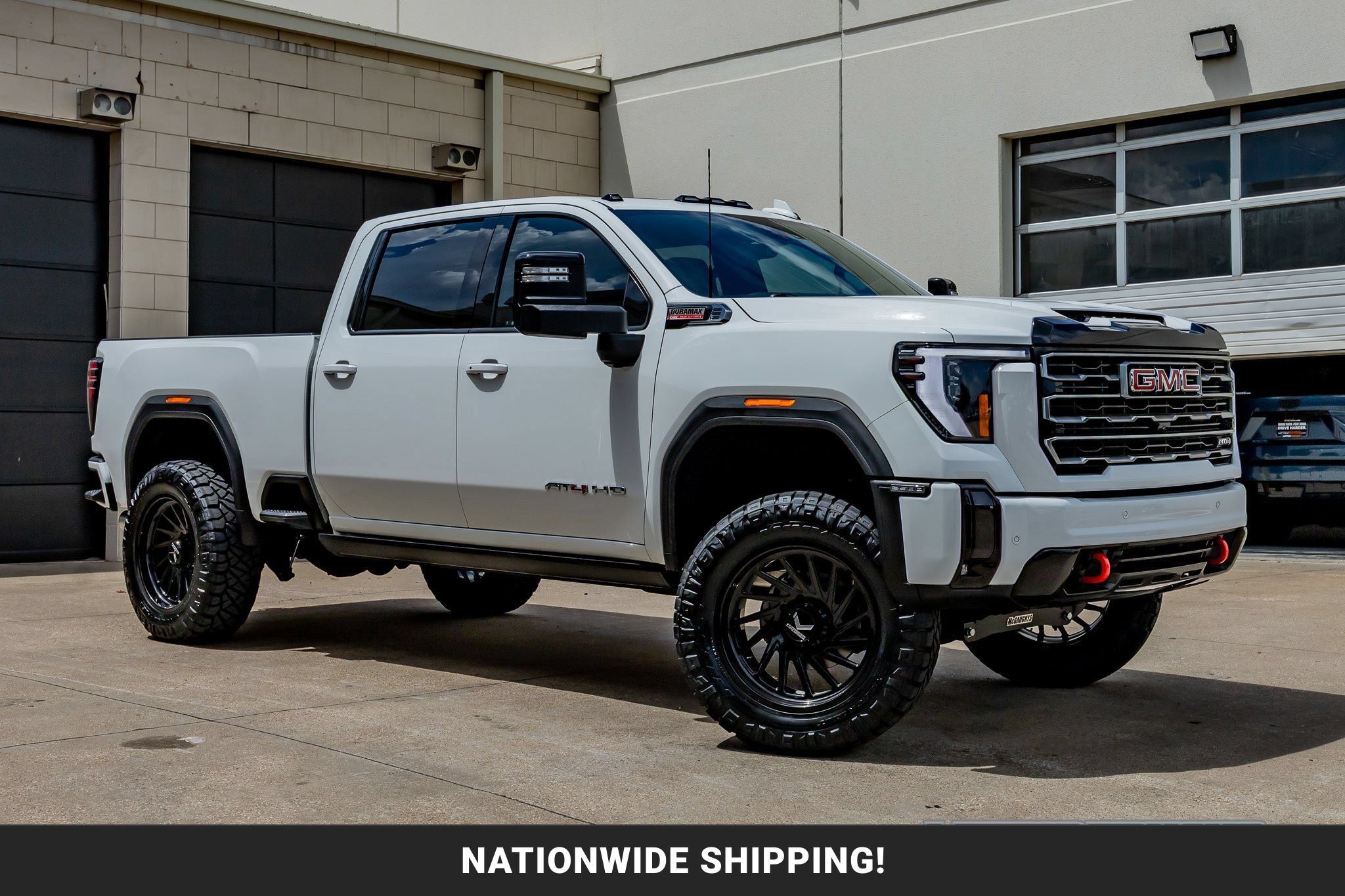 Used 2025 GMC Sierra 2500 AT4 w/ AT4 Premium Plus Package AWD/4WD image 1