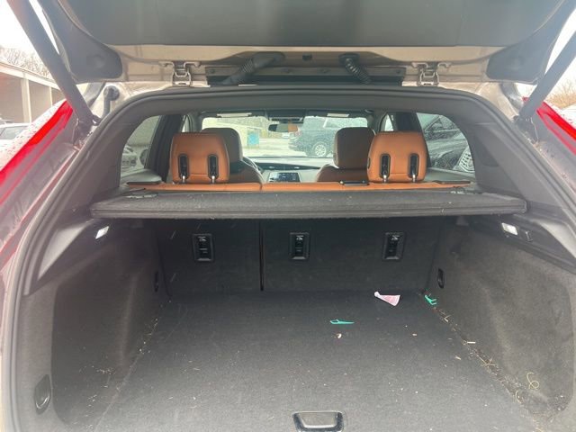 Certified 2023 Cadillac XT4 Premium Luxury image 16