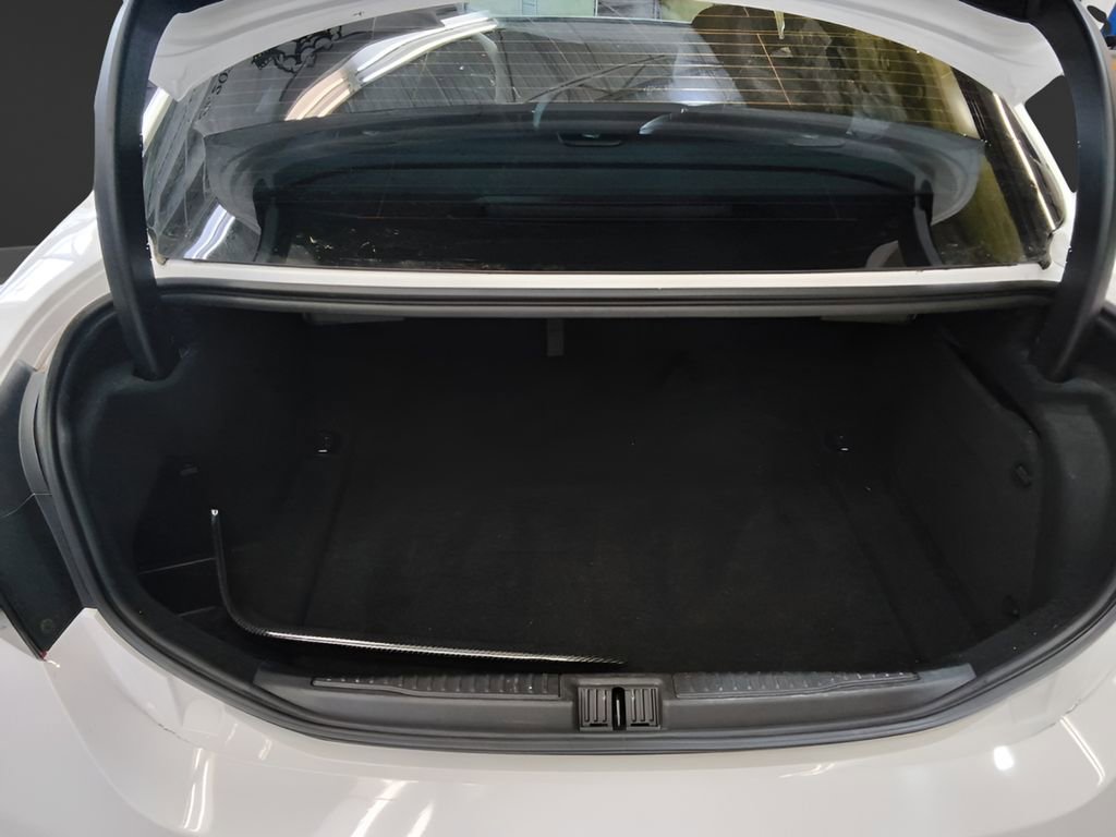 Used 2022 Alfa Romeo Giulia Ti image 7