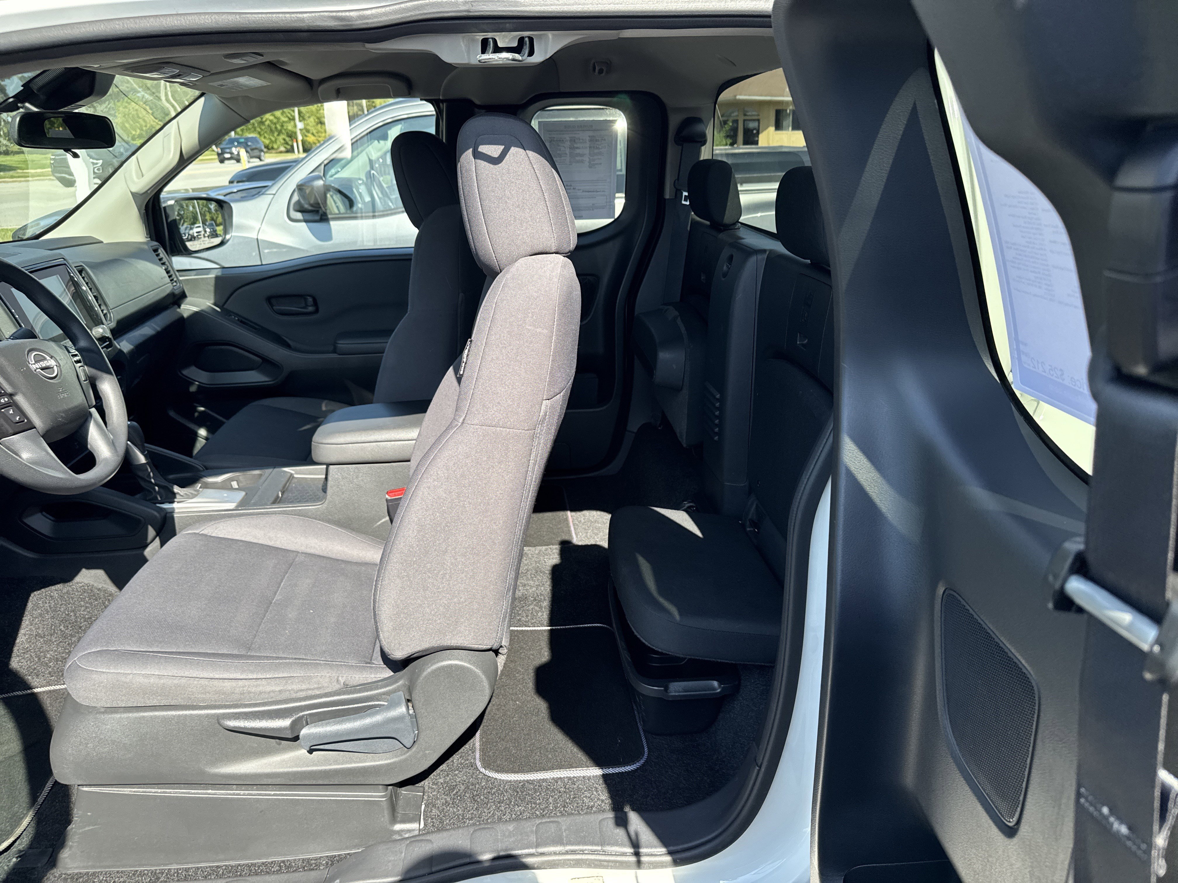 Used 2024 Nissan Frontier S w/ S Utility Package image 37