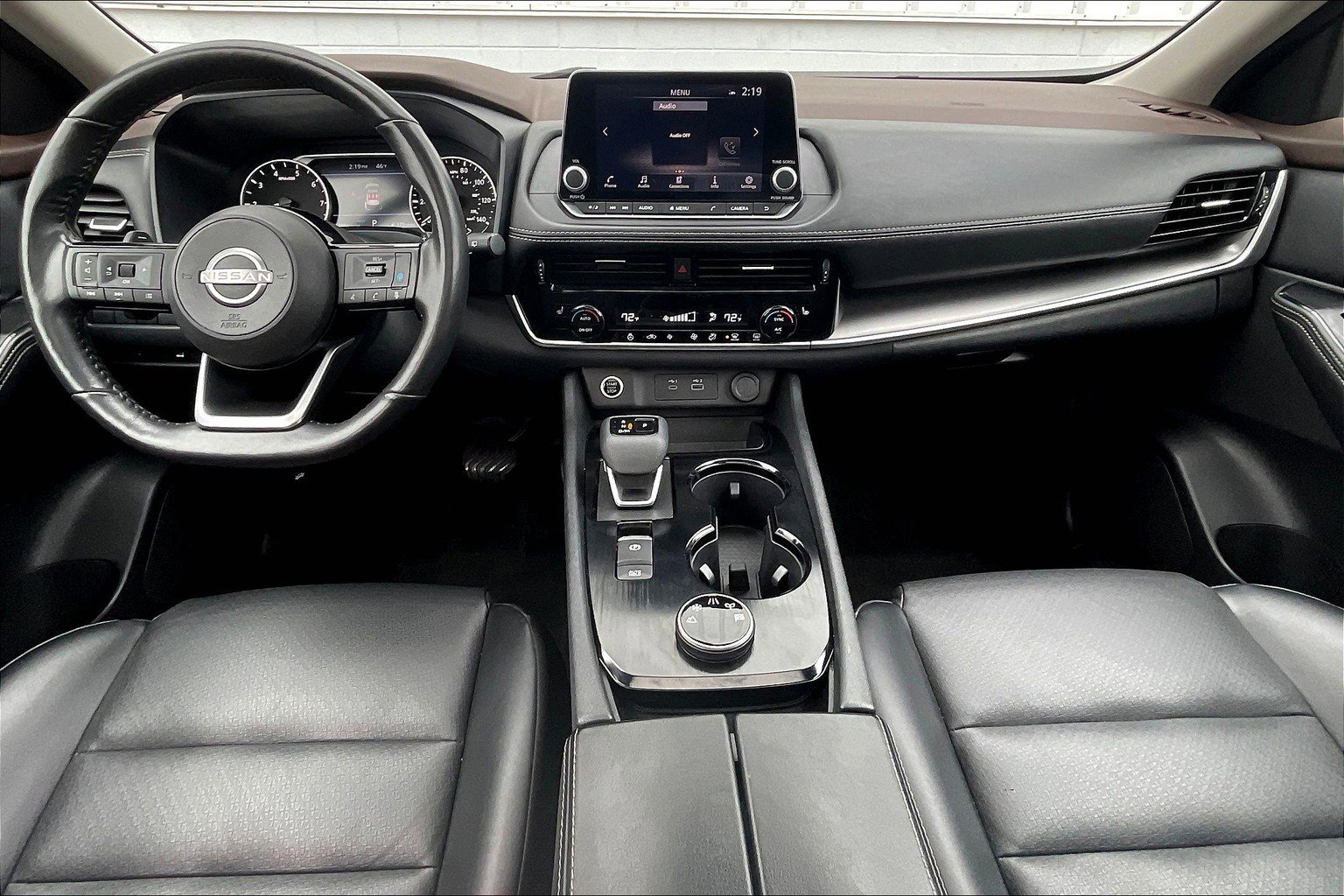 Used 2023 Nissan Rogue SV w/ SV Premium Package AWD/4WD image 19