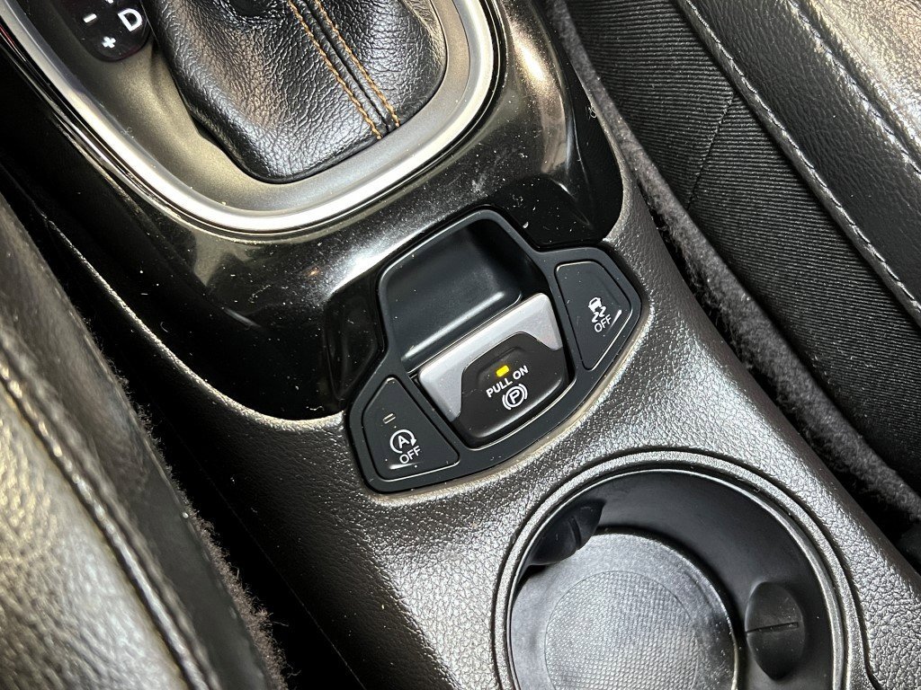 Certified 2020 Jeep Compass Limited image 47