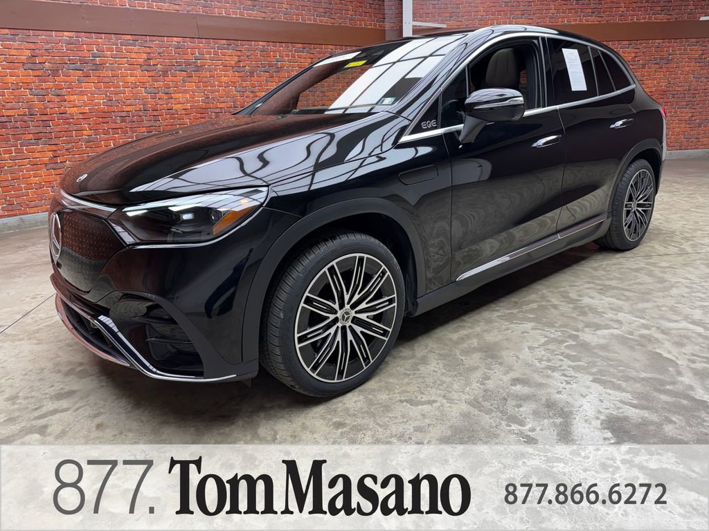 Certified 2023 Mercedes-Benz EQE 500 4MATIC SUV w/ Pinnacle Trim Package