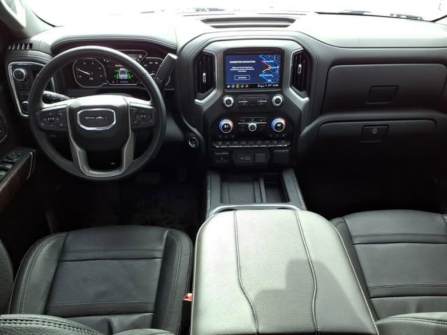 Used 2023 GMC Sierra 3500 Denali w/ Denali Ultimate Package image 11