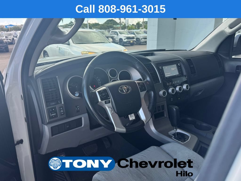 Used 2016 Toyota Sequoia SR5 AWD/4WD image 9