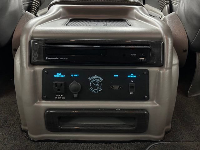 Used 2022 Chevrolet Express 2500 Extended w/ Enhanced Convenience Package RWD image 40