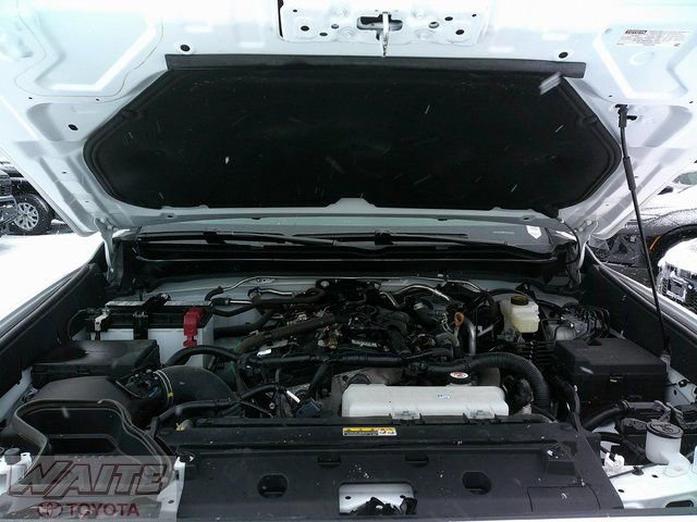 Used 2024 Toyota Tacoma Limited w/ Limited Package (LT) image 8