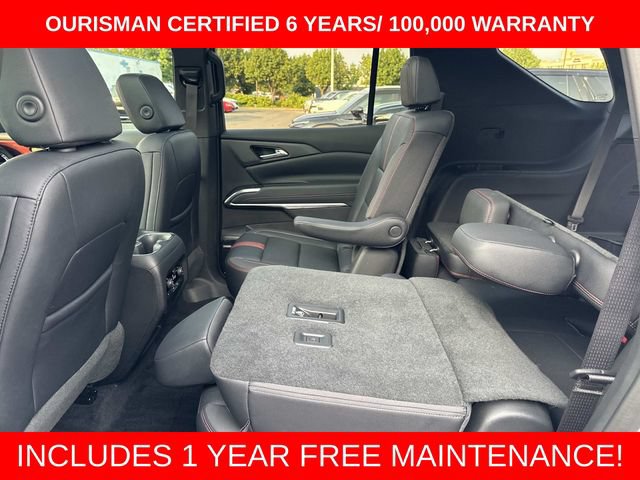 Used 2025 Chevrolet Traverse RS w/ LPO, Cargo Package AWD/4WD image 17