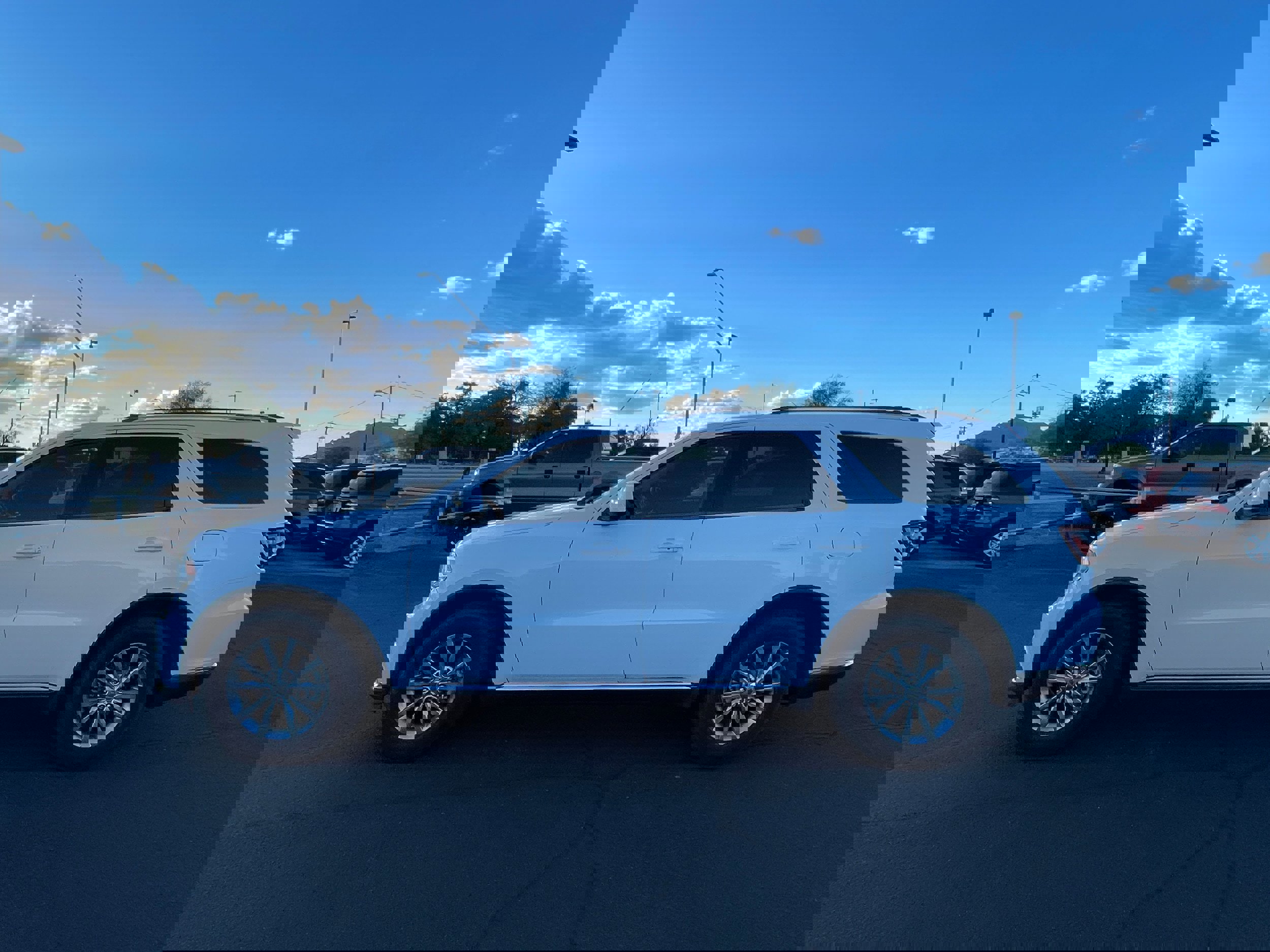 Used 2017 Dodge Durango SXT w/ Quick Order Package 23B image 2