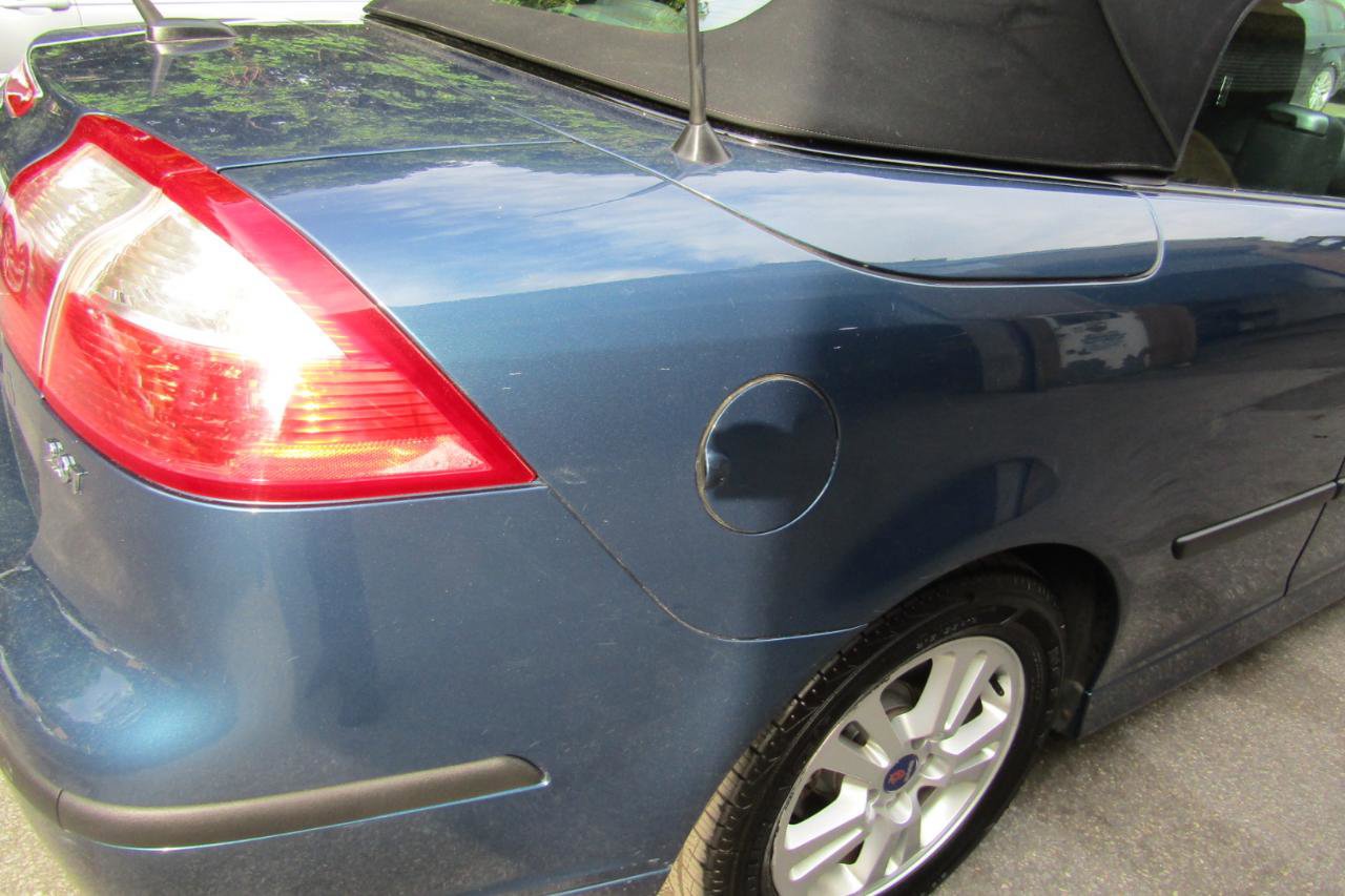 Used 2007 Saab 9-3 2.0T w/ Premium 16 Pkg FWD image 18