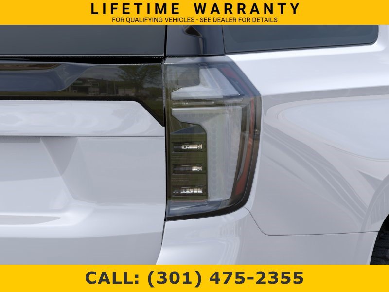 New 2026 Chevrolet Suburban Z71 w/ Z71 Off-Road Package AWD/4WD image 11