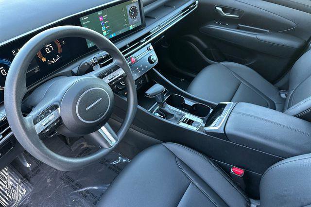 Certified 2026 Hyundai Santa Cruz SEL image 10