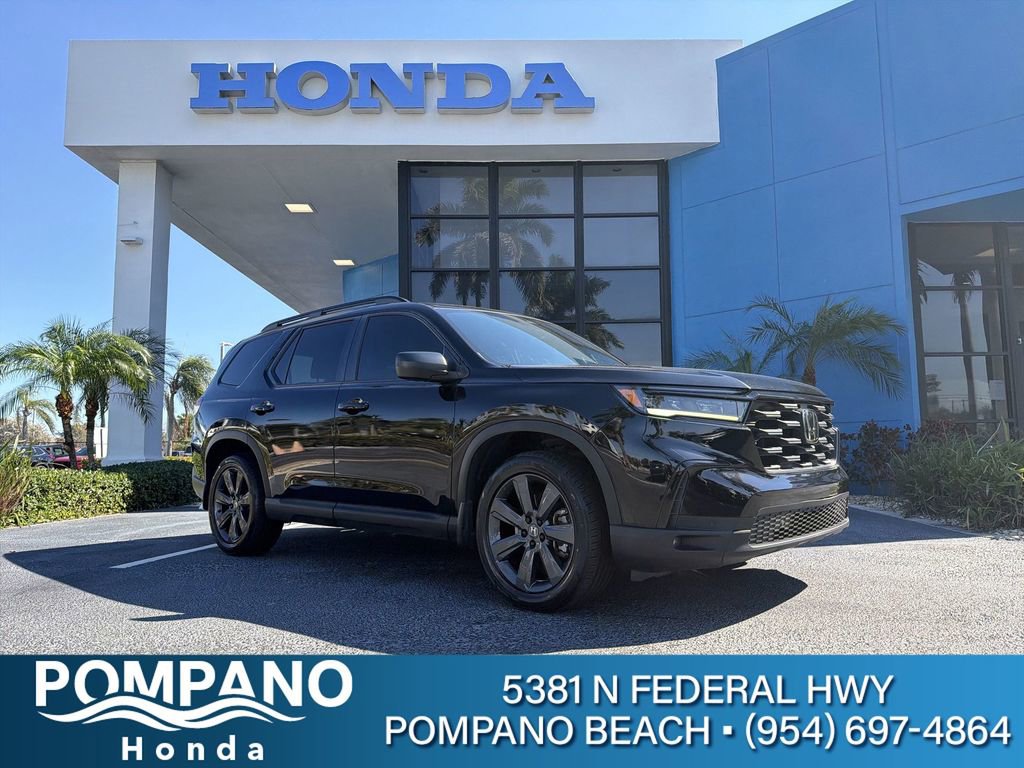 Certified 2023 Honda Pilot Sport image 1