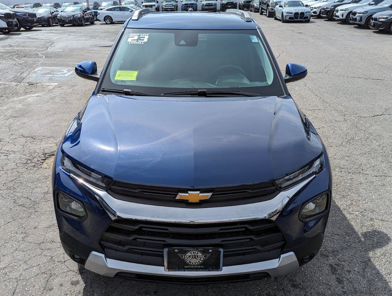 Used 2023 Chevrolet TrailBlazer LT FWD image 3