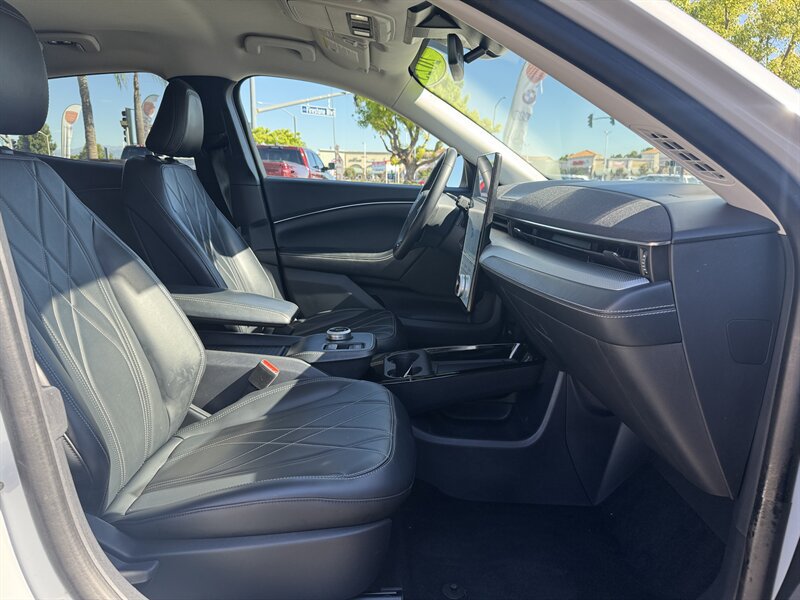 Used 2023 Ford Mustang Mach-E Select RWD image 53