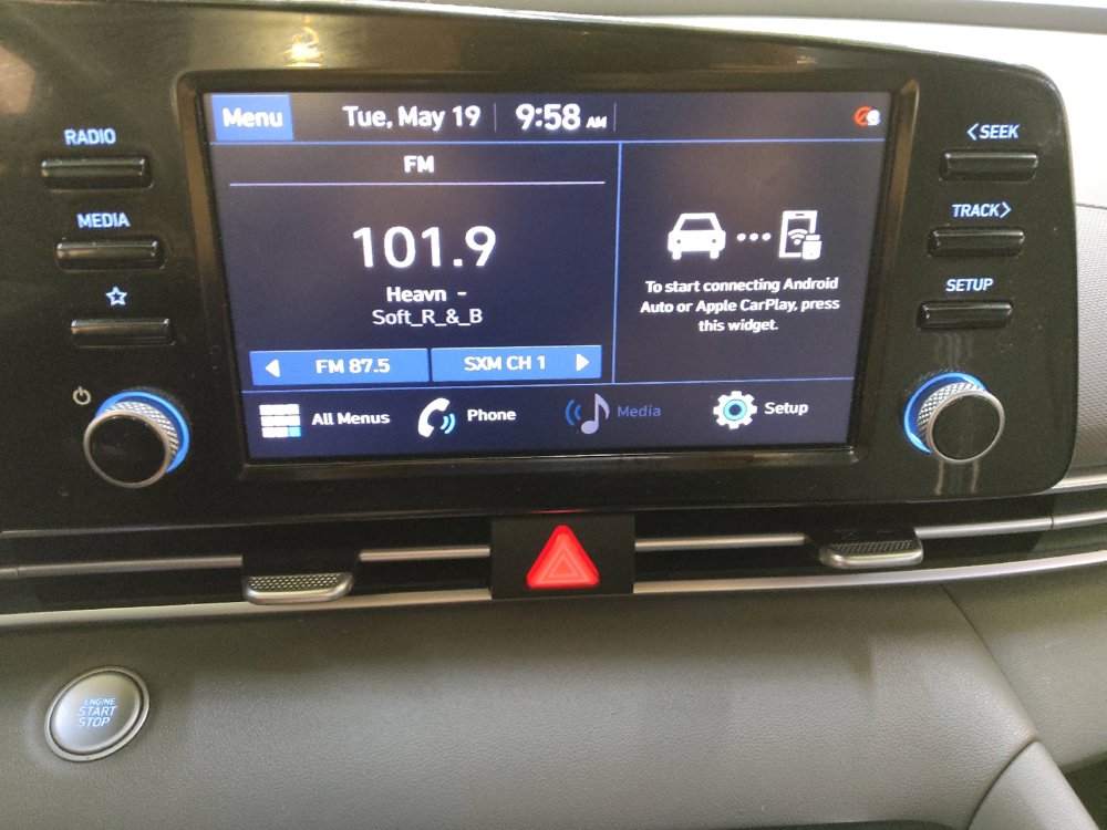 Used 2021 Hyundai Elantra SEL w/ Convenience Package FWD image 25