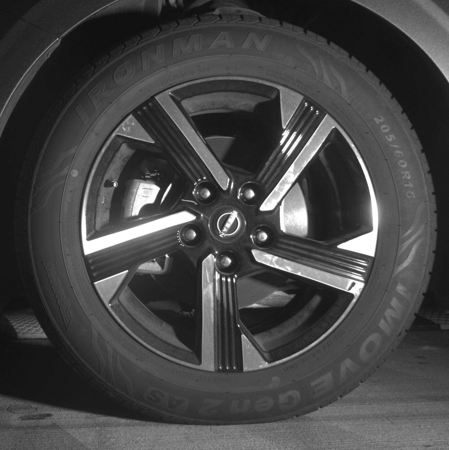 Used 2025 Nissan Sentra SV FWD image 12