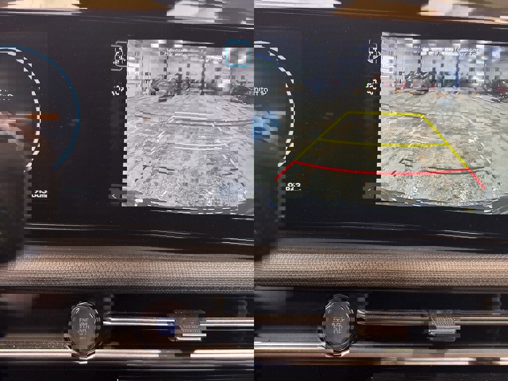 Certified 2025 Hyundai Tucson SEL image 3