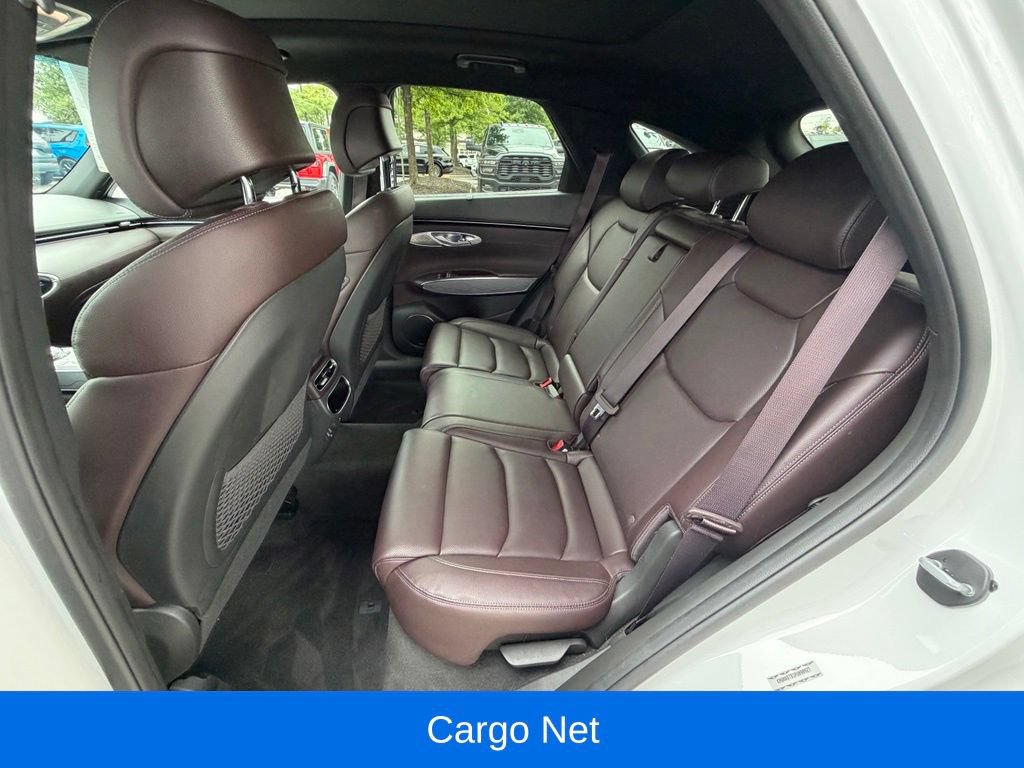 Used 2023 Genesis GV70 2.5T w/ Advanced Package AWD/4WD image 18