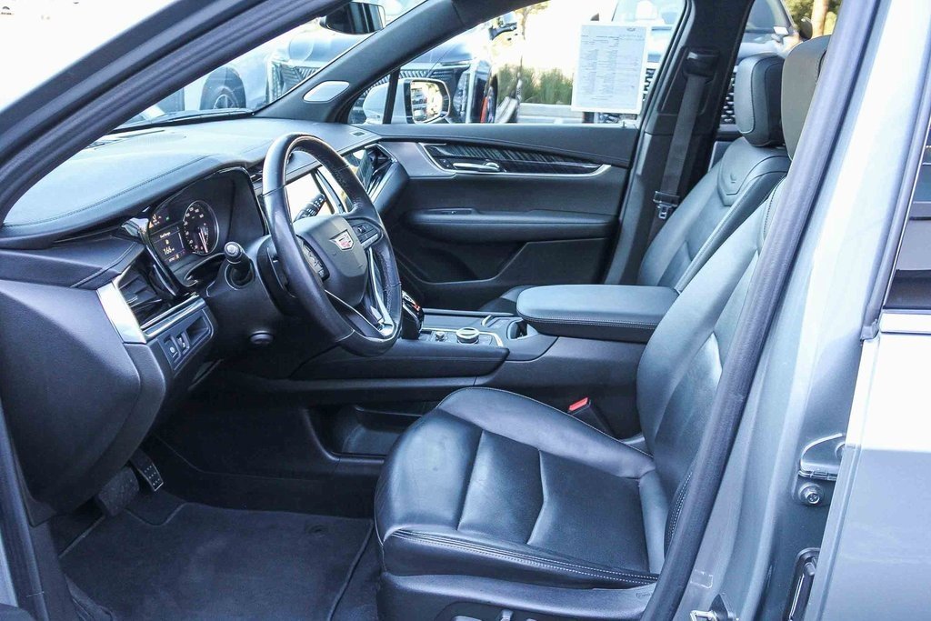 Certified 2023 Cadillac XT6 Premium Luxury image 20