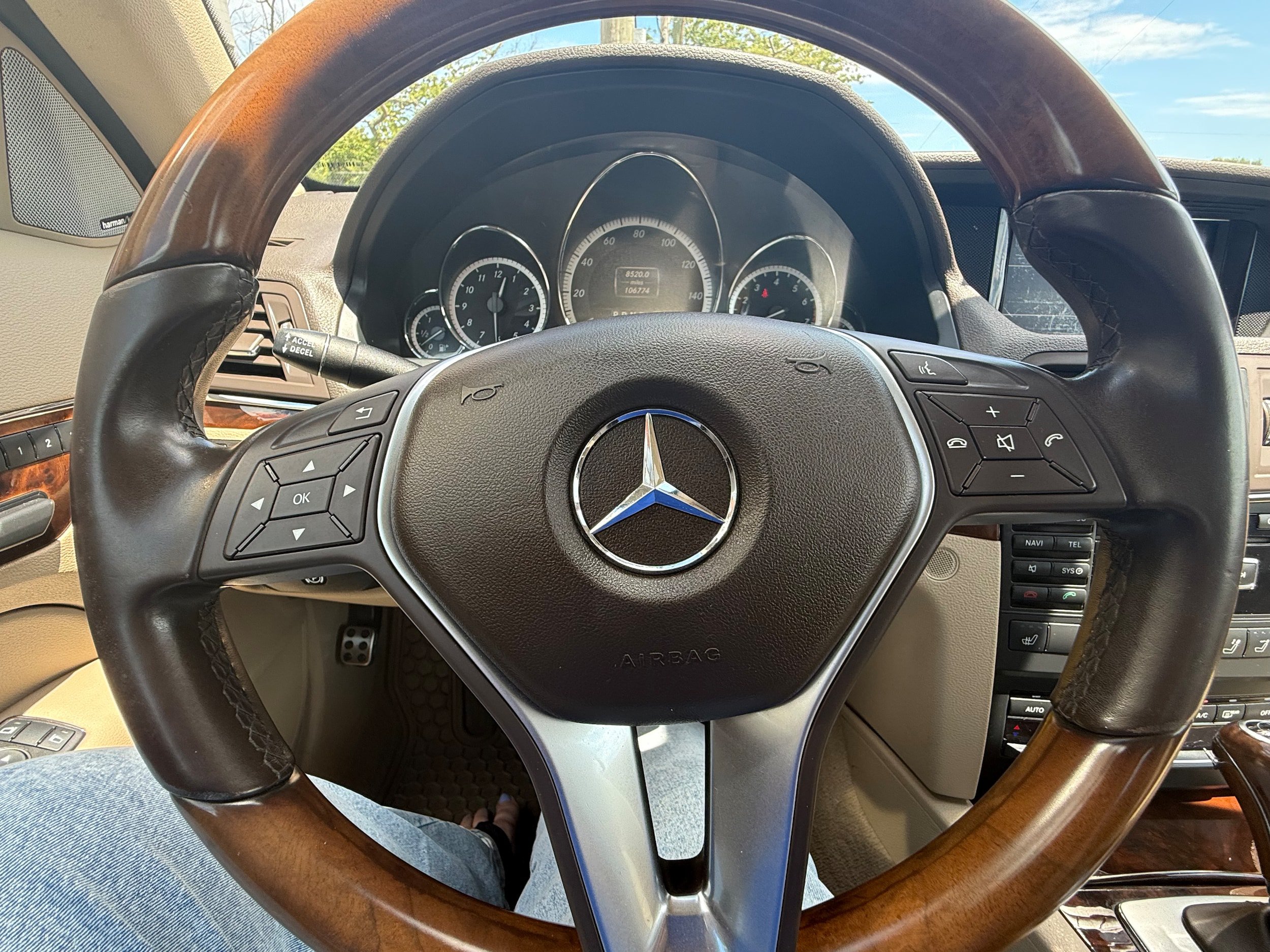 Used 2012 Mercedes-Benz E 350 Cabriolet image 9