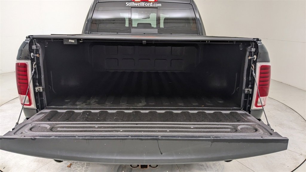 Used 2017 RAM 1500 Laramie w/ Convenience Group image 8