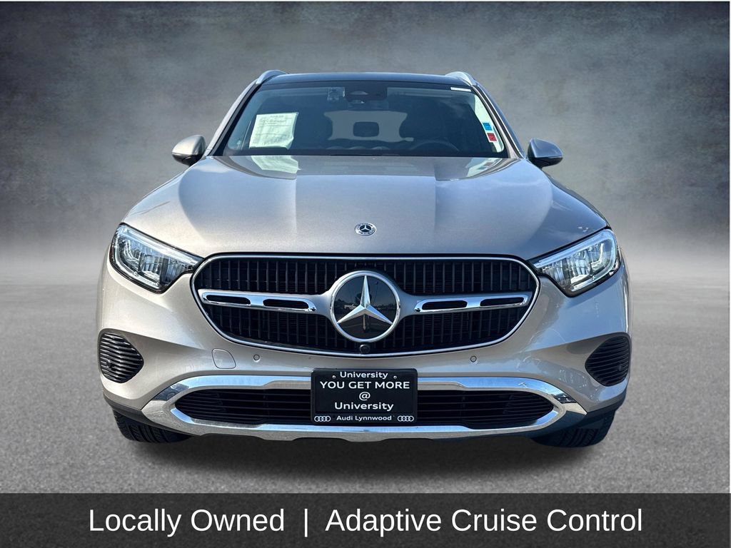 Used 2024 Mercedes-Benz GLC 300 4MATIC image 2