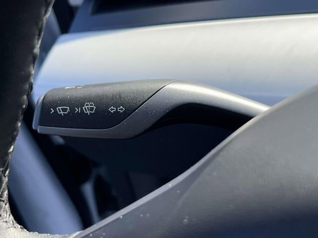 Used 2022 Tesla Model 3 Performance image 23
