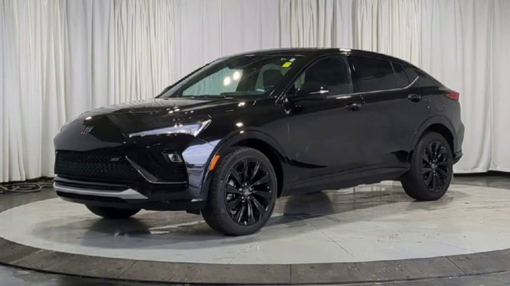 Used 2024 Buick Envista Sport Touring w/ Convenience I Package image 4