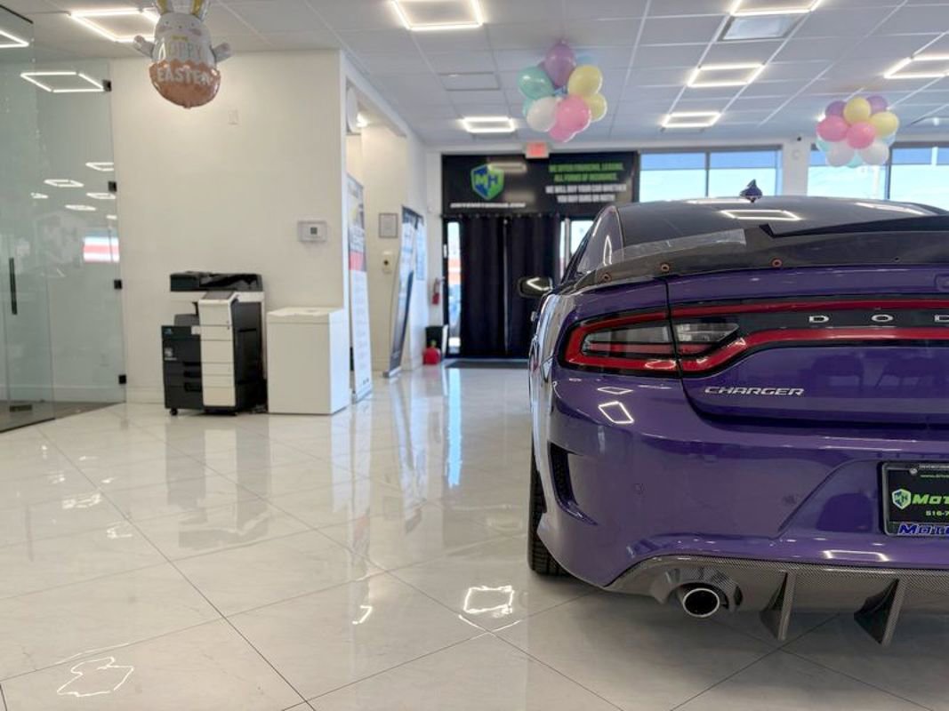 Used 2023 Dodge Charger GT image 13