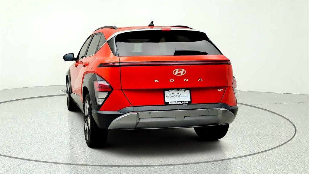 Used 2024 Hyundai Kona Limited FWD image 6