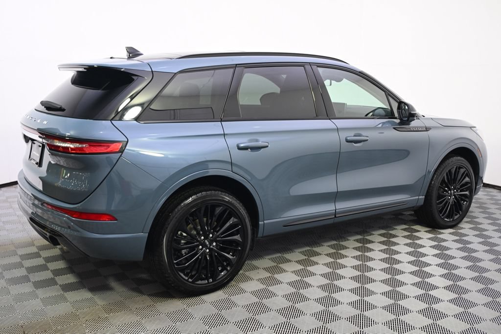 Used 2026 Lincoln Corsair Premiere AWD/4WD image 7
