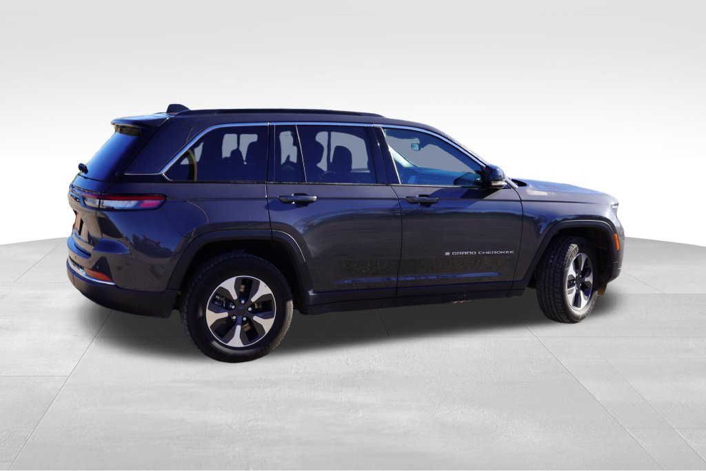 Used 2024 Jeep Grand Cherokee Limited 4xe AWD/4WD image 4