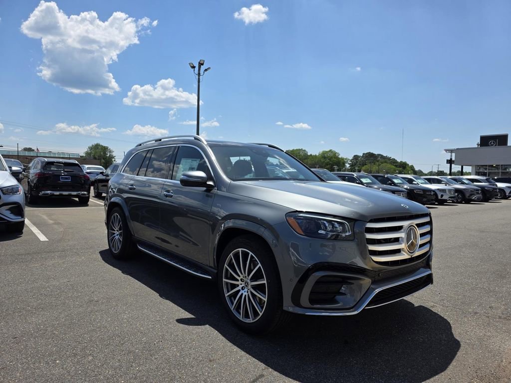 New 2026 Mercedes-Benz GLS 580 4MATIC