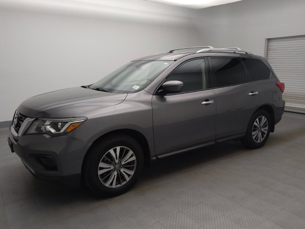 Used 2020 Nissan Pathfinder S FWD image 2
