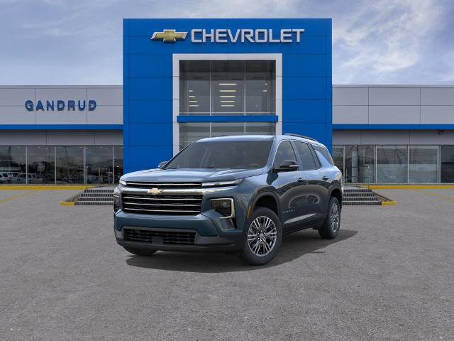 New 2026 Chevrolet Traverse LT w/ Driver Confidence Package AWD/4WD image 8