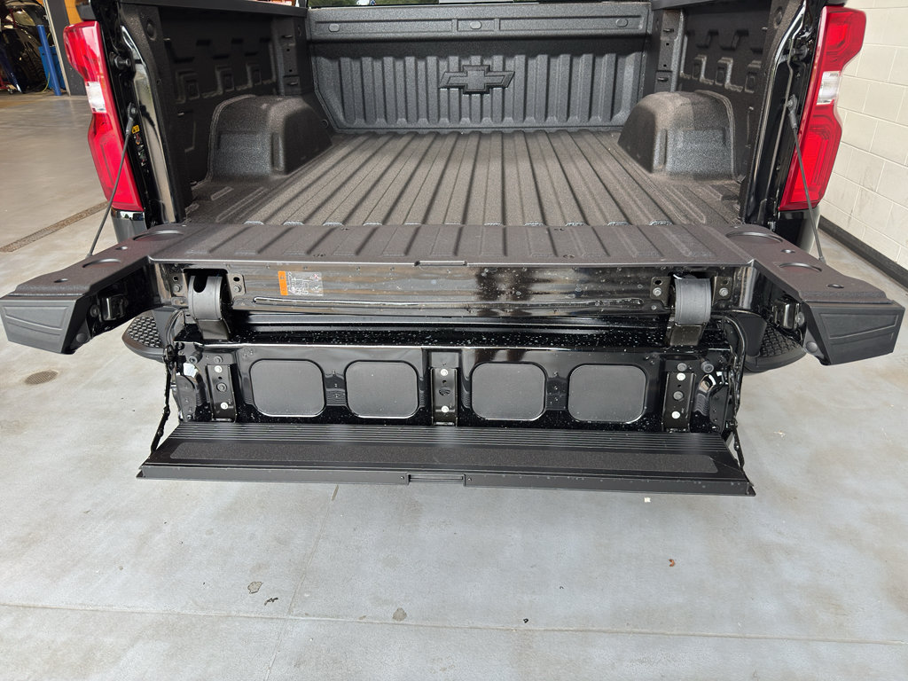 New 2026 Chevrolet Silverado 1500 ZR2 AWD/4WD image 24