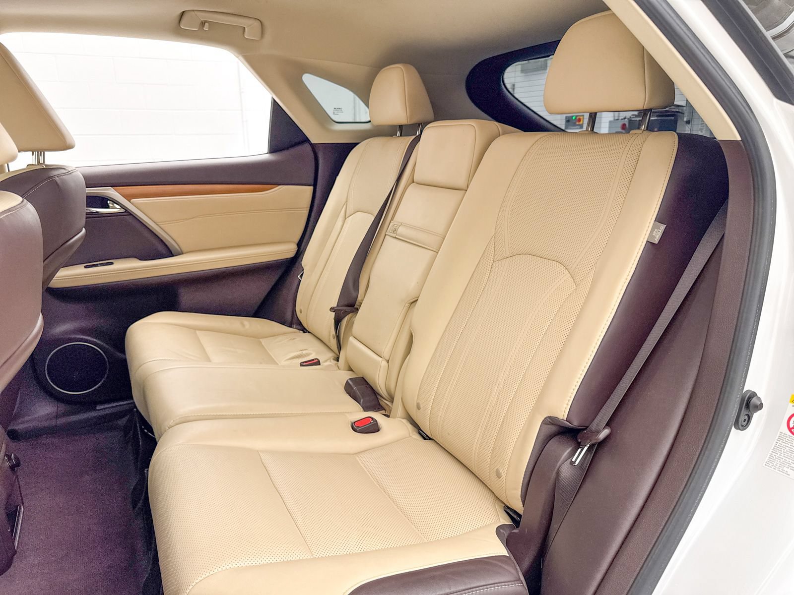 Used 2019 Lexus RX 450h AWD w/ Navigation Package image 29