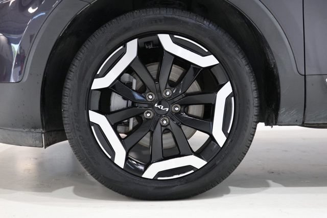 Used 2025 Kia Telluride S AWD/4WD image 11
